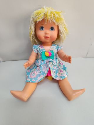 Muñeca Famosa año 95 42CM