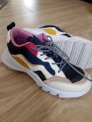 Zapatillas deportivas Zara Talla 38