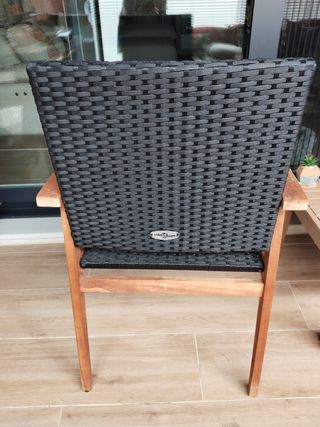 OCASIÓNN!!!!!lote 4 Sillas Ratam y Madera.Nuevas