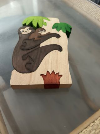 Puzzle de madera mamá y bebé perezoso