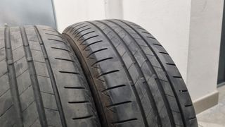 Neumáticos  Bridgestone  225 50 R18 99W Run Flat
