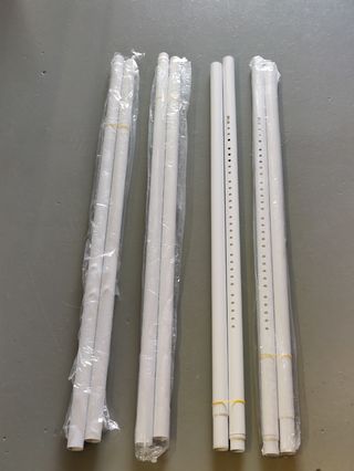 Perchero telescópico metálico y plástico