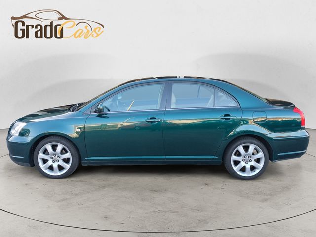 Toyota Avensis 2003