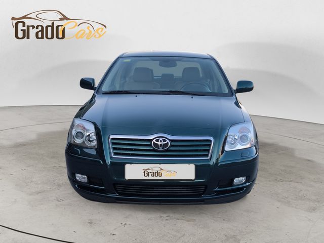 Toyota Avensis 2003