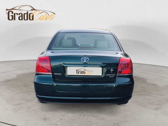 Toyota Avensis 2003