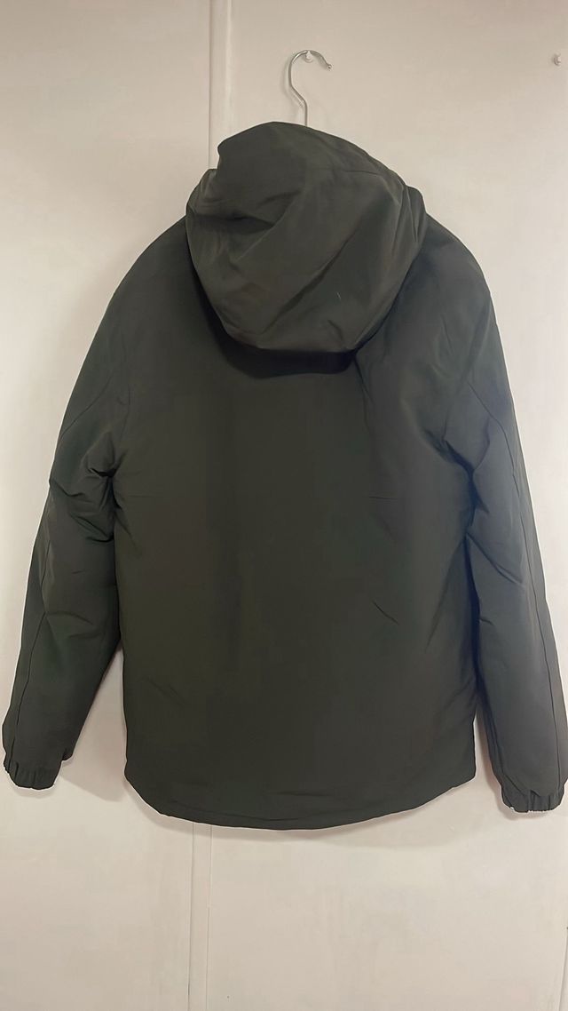Parka Pull&Bear verde oliva