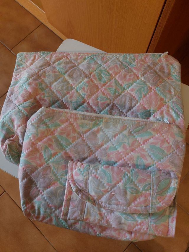 Packs de neceseres estampados