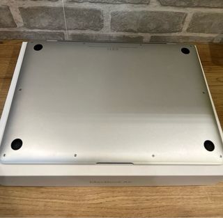 MacBook Air M1 1TB 16GB RAM Plata