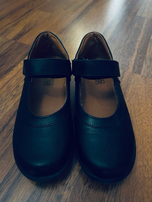 Zapatos de piel talla 36