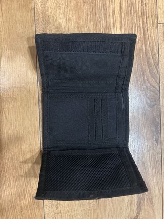 Cartera Adidas Negra