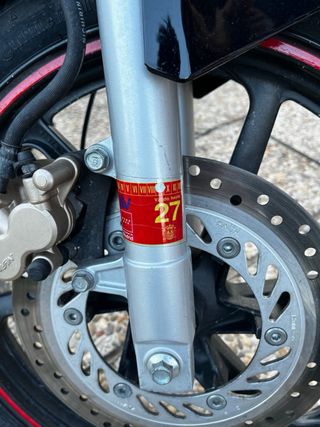 Moto Honda CBR125R Negra