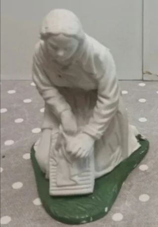 Figura lavandera belén