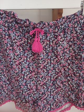 Pantalón corto estampado niña