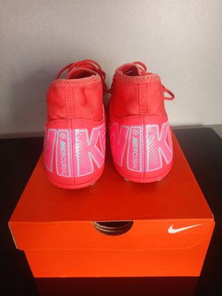 Botas de fútbol Nike mercurial talla 42