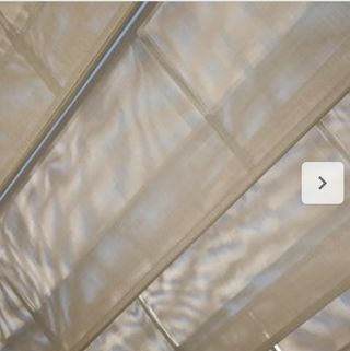 Pérgola Beige y negro