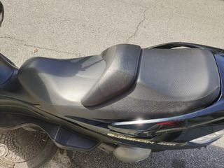 Suzuki Burgman 400cc 2006