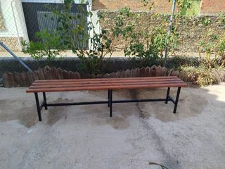 2 Bancos Madera y Metal