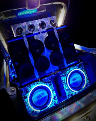 Iluminación LED para Subwoofer 12-15