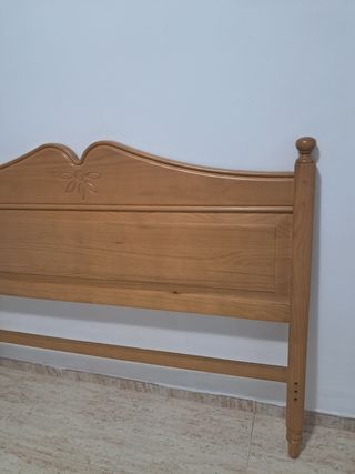 Cabezal de madera 135 cm