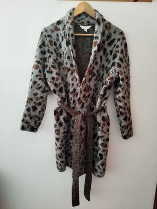 Chaqueta Abrigo Animal Print Gris Marrón