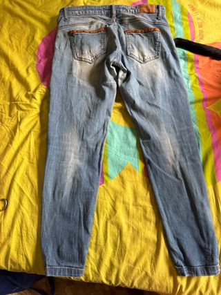 Pantalón vaquero Stradivarius azul