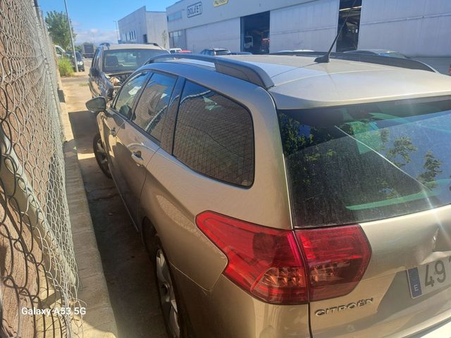 DESPIECE CITROEN C5 2010 2.0HDI 140CV RHF (1141)