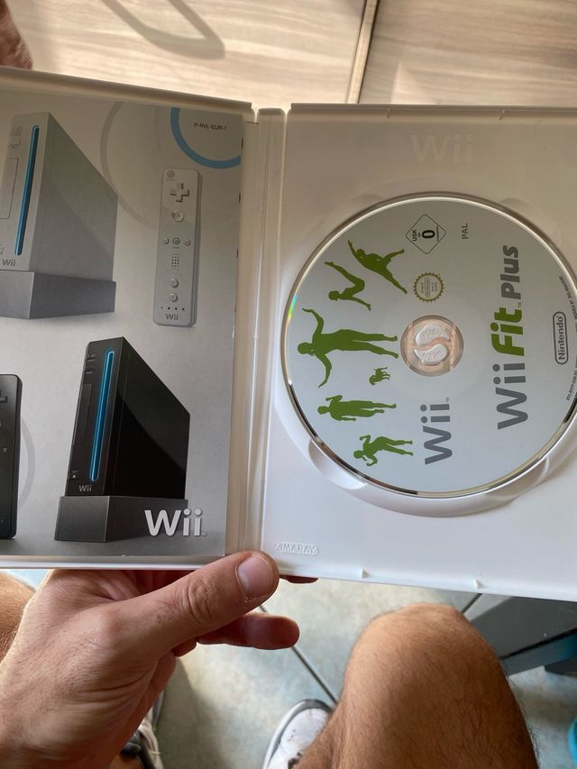 Nintendo Wii Fit Plus