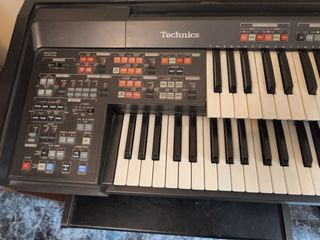 Órgano Technics