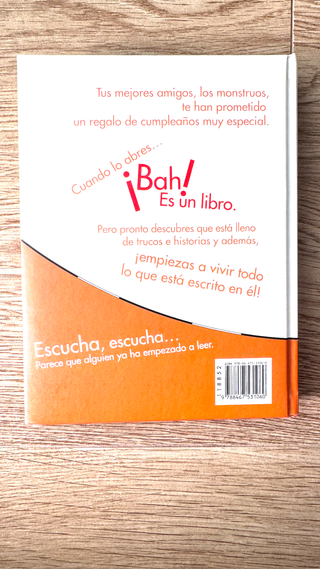 El monstruoso libro de los monstruos (Spanish E...