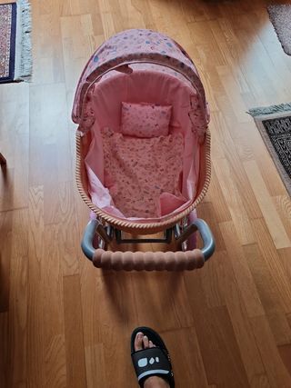 Carrito de muñecas vintage