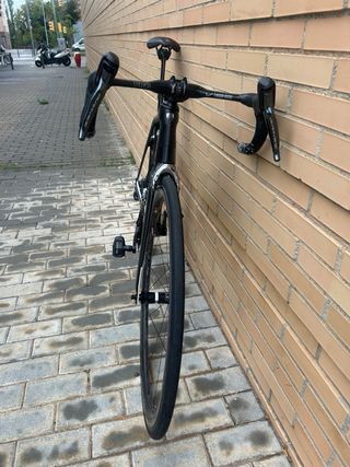 Bici Trek Madone 9.5 .
