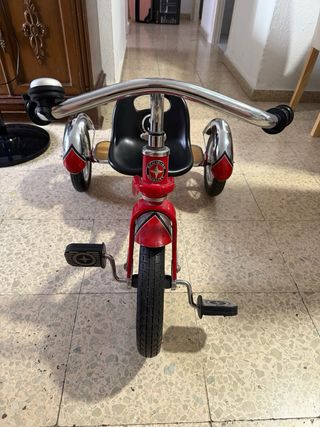 Triciclo Americano Schwinn Rojo