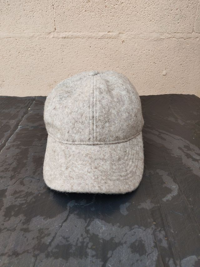 Cappello invernale grigio Cortefiel