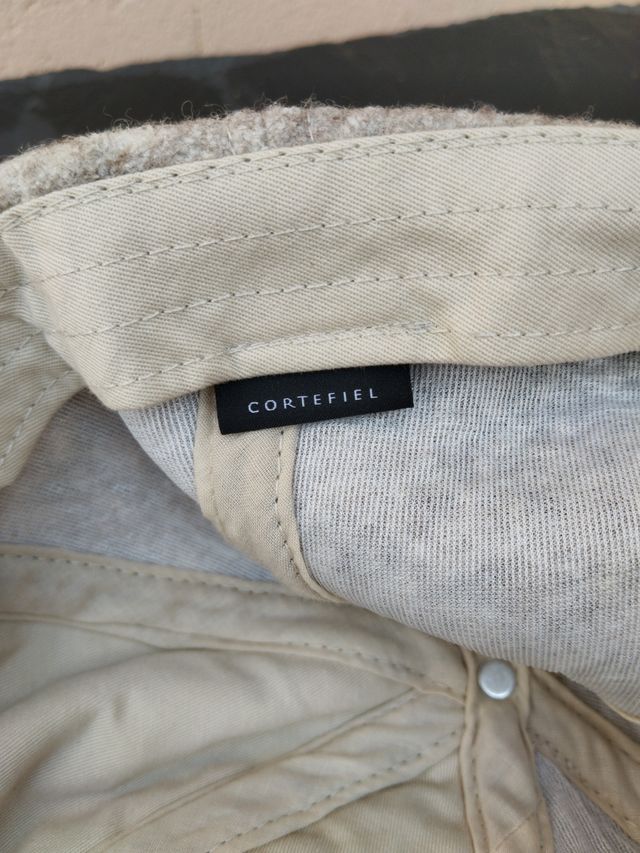 Cappello invernale grigio Cortefiel