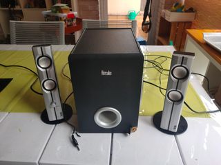 Altavoces Hercules con Subwoofer
