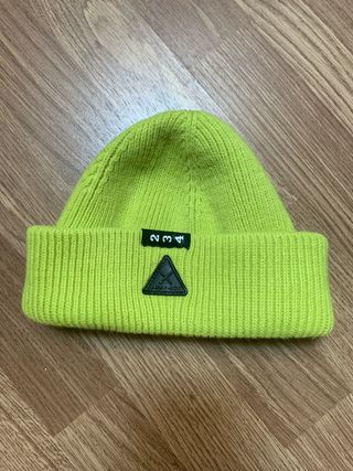 Cappello Bershka verde