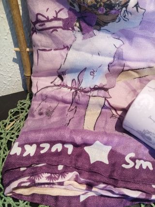 Pasmina Sweet Candy Ilustraciones Exclusivas