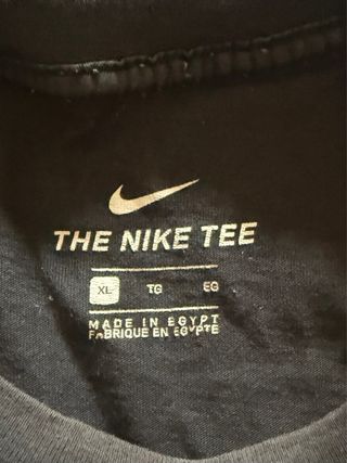 Camiseta Nike Logo Multicolor
