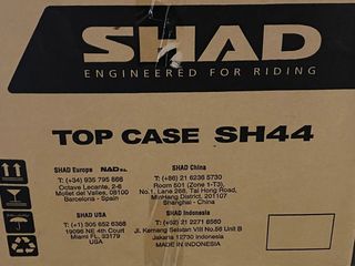 Baúl moto shad sh 44