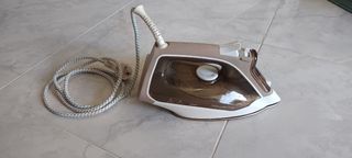 Ferro da stiro Rowenta Effective+ 2400W