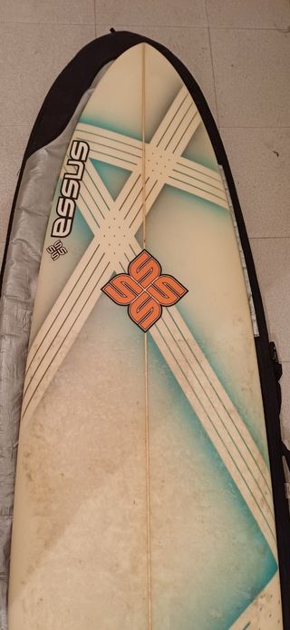 Tabla de surf Essus