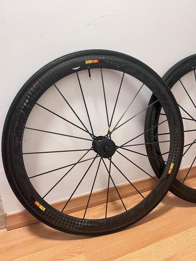 Ruedas Mavic Cosmic Ultimate Carbone SSC 1185g