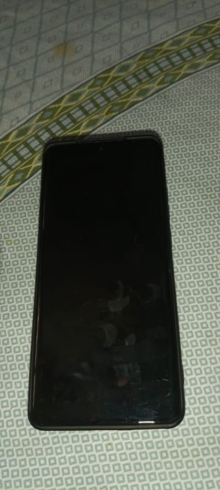 Motorola Edge 50 Pro me urge venderlo