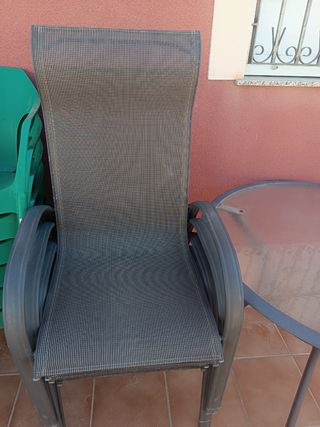 Mesa redonda jardín con 4 sillas
