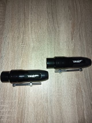 2 Topes anticaída traseros de Ktm Duke