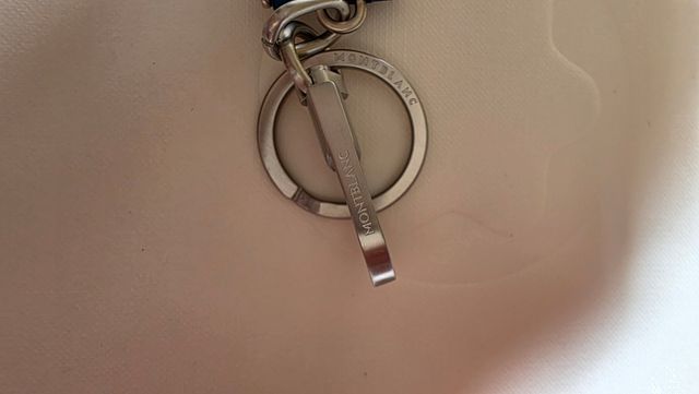 Llavero Montblanc Cuero Azul y Acero nuevo