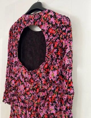 Vestido Zara floral manga larga