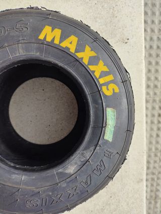 Juego Neumáticos Karting MAXXIS