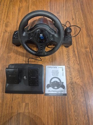 Volante y pedales Superdrive PS