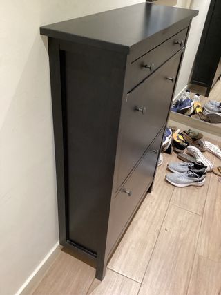 Hemnes Zapatero di IKEA in ottime condizioni